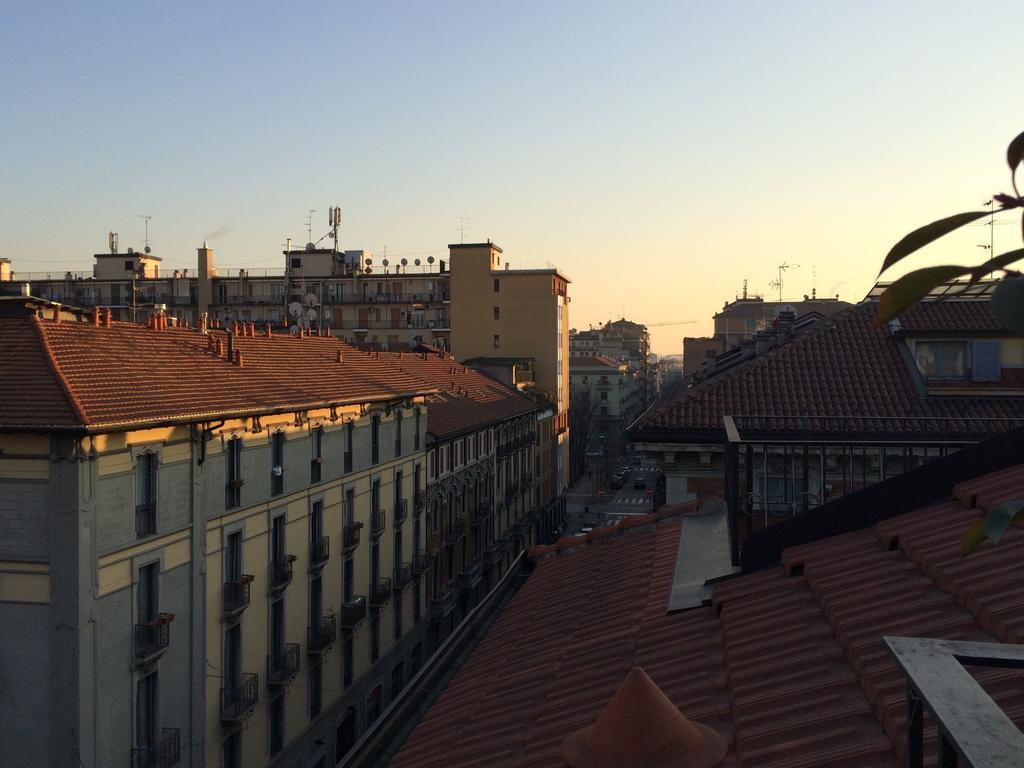 Apartment Pied A Terre With Terrazza In Milan City Center Bagian luar foto